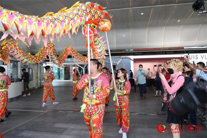 曼谷人妖_曼谷_曼谷是哪个国家