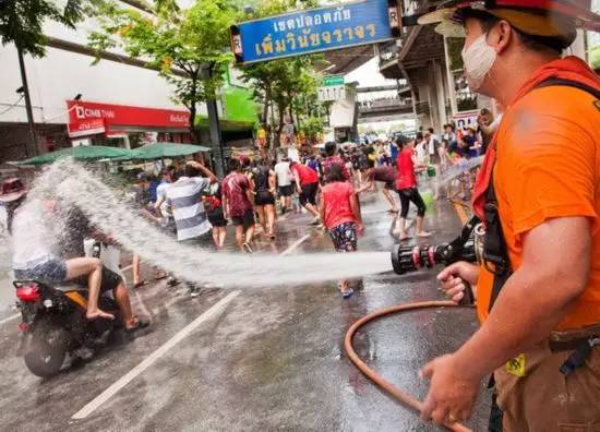 泰国的超市有哪些品牌_泰国知名超市_泰国比较出名的中国超市