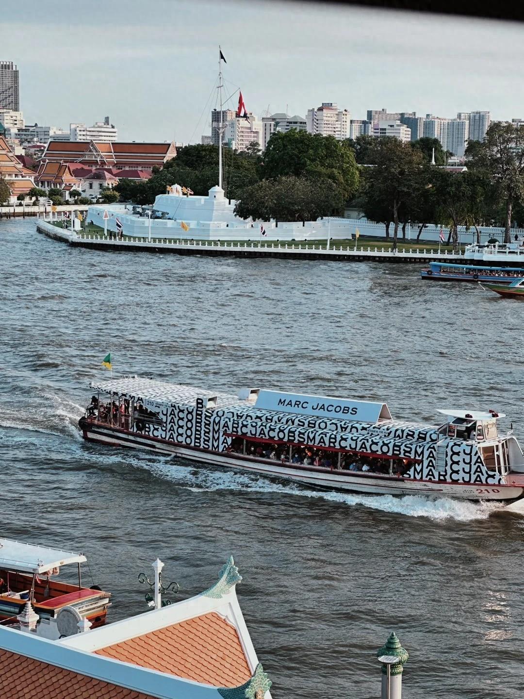 七月泰国六天五晚之旅，仅需 1800 元左右，感受东南亚风情