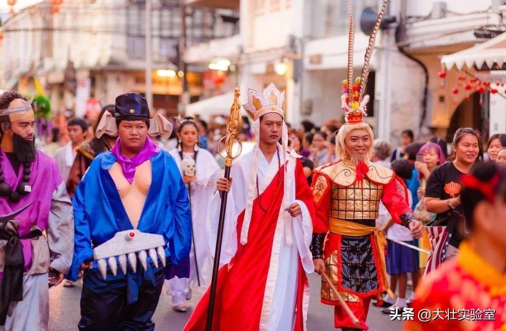 泰国芭提雅泰国浴_泰国旅游景点_泰国