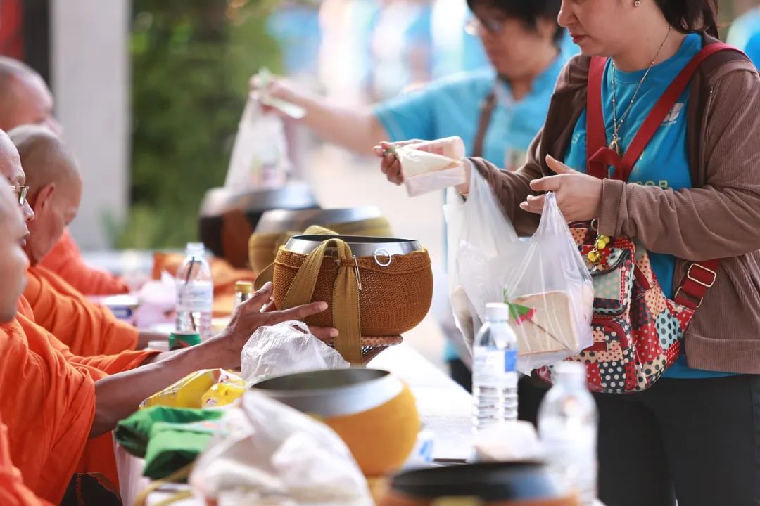 曼谷到清迈机票_清迈古城到清迈大学_清迈