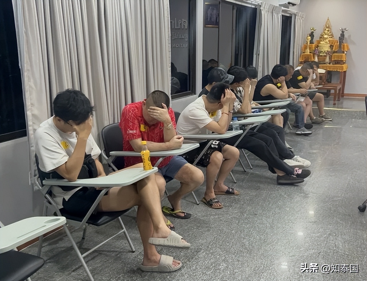 芭提雅_芭提雅素坤逸巷非法赌场打击行动_泰国移民局联合执法