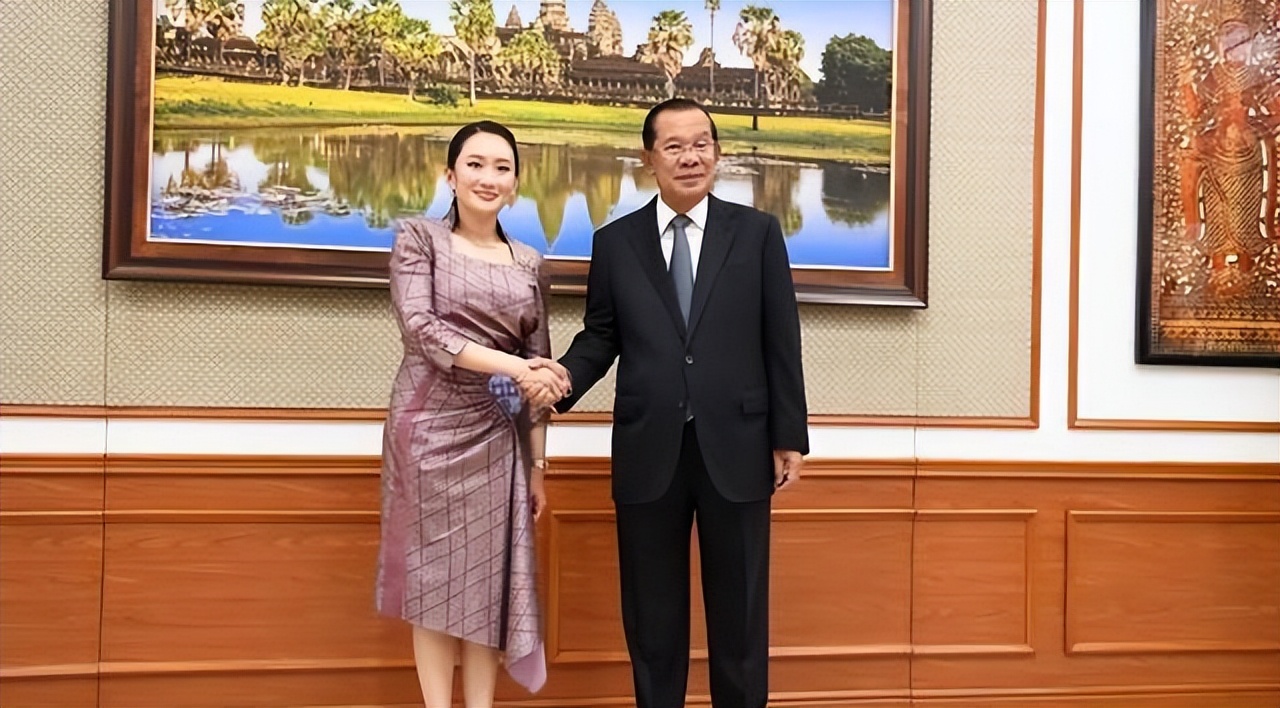 泰国政府危机_泰国_泰国首相佩通坦录音门
