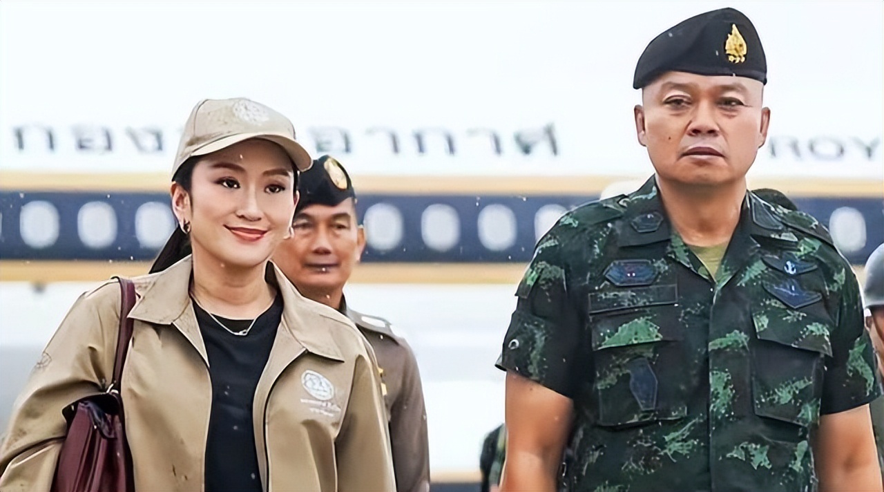 泰国_泰国政府危机_泰国首相佩通坦录音门