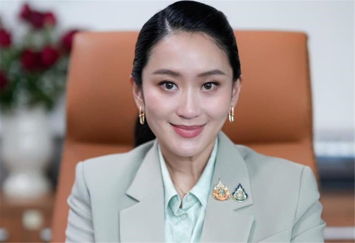 泰国美女总理停职 冲突发酵 泰国柬埔寨领土纷争_泰国