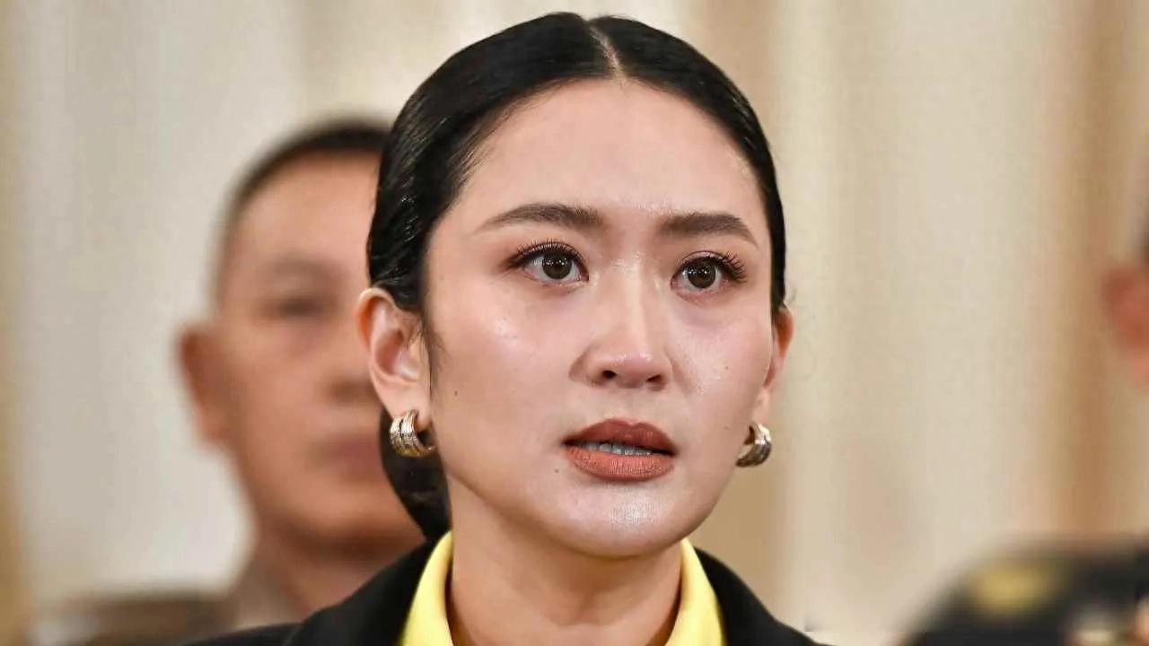 泰国总理下台！柬首相放狠话，边境战火真的要一触即发？
