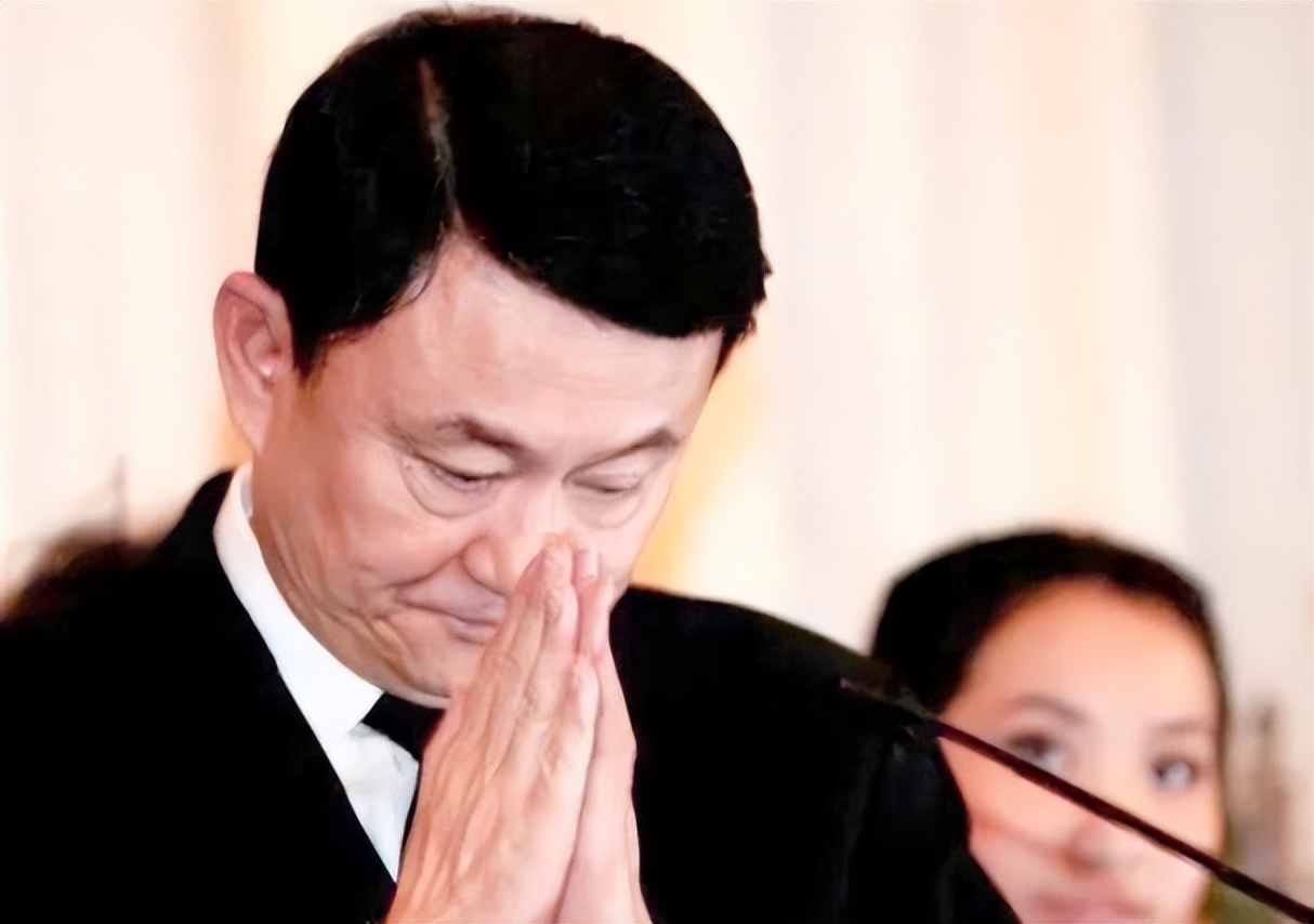 泰国政坛动荡_他信家族危机_素里亚代理总理_泰国