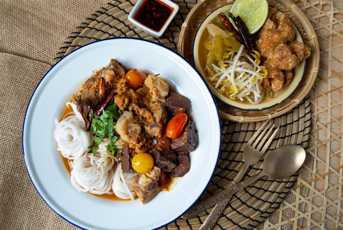 泰国清迈美食_清迈特色菜肴_清迈