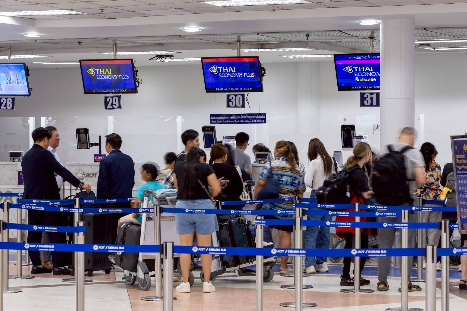 清迈国际机场水灯节航班调整_清迈机场水灯节旅客服务措施_清迈