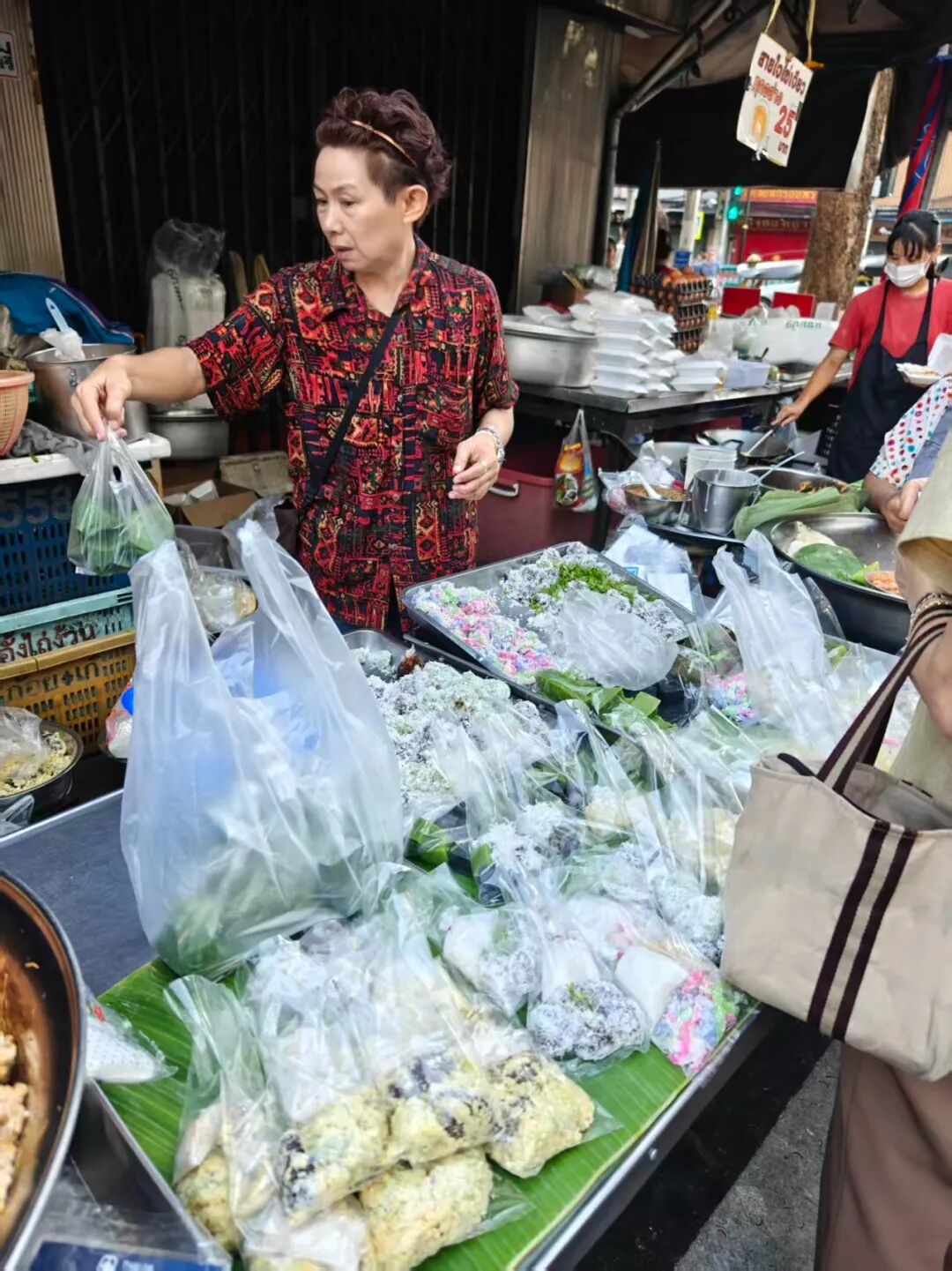 曼谷早市美食_曼谷真实居民区探索_曼谷