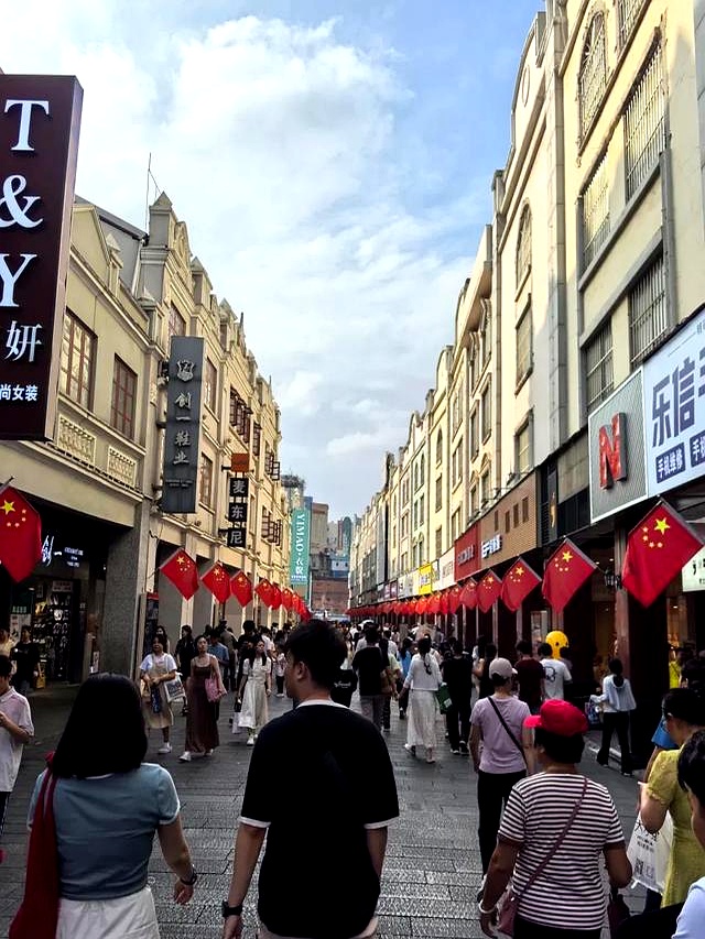 曼谷中国超市_邕江夜市 泰式风情_南宁 曼谷体验