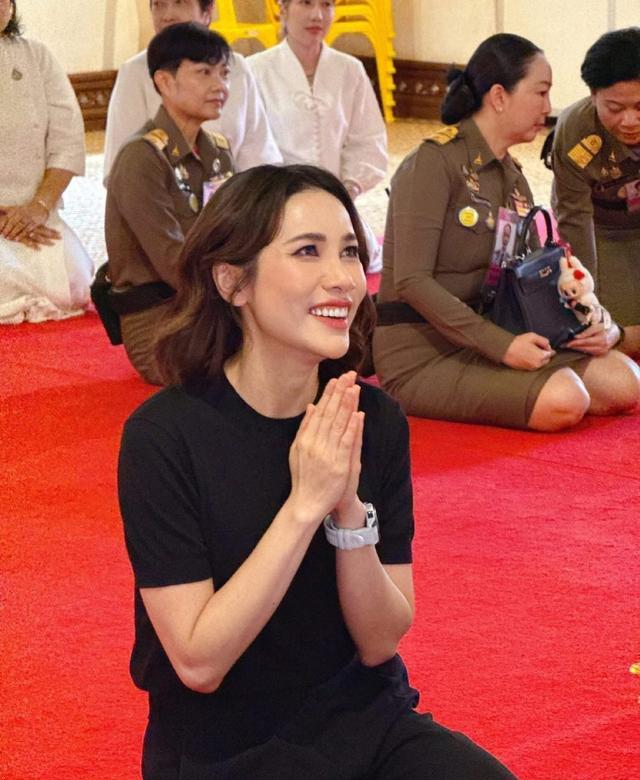 曼谷_曼谷大皇宫黄丝巾 提帮功偶遇王储 诗妮娜别墅过户