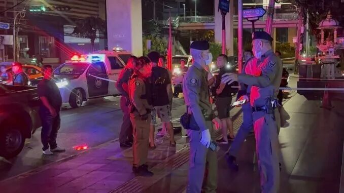 曼谷_泰国基金会财务纠纷_曼谷救援志愿者枪战