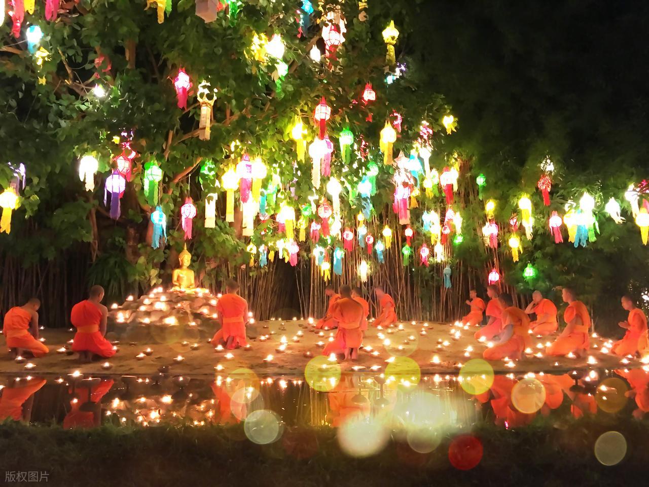 清迈天灯节 Yi Peng 体验_清迈兰纳文化节日活动_清迈