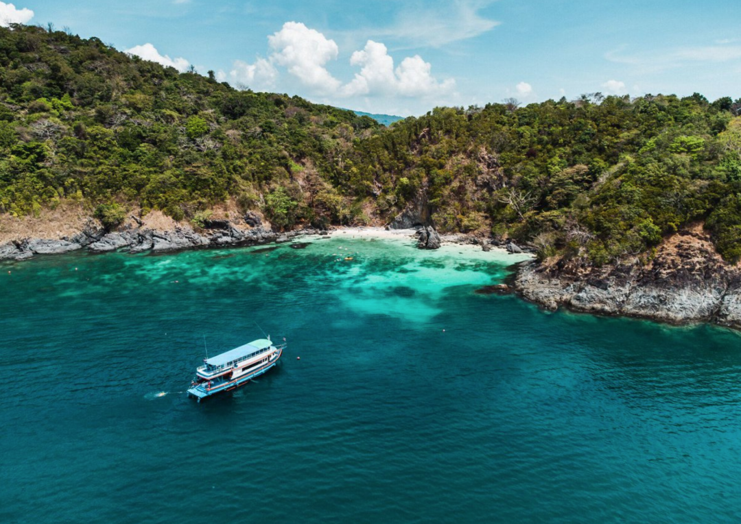 普吉岛Club Med度假村一价全包亲子游_普吉岛_免签机票2000元直飞普吉岛