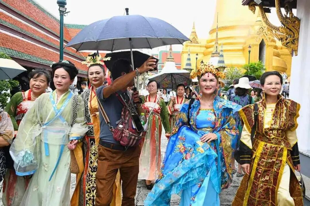 泰国旅游业游客减少收入反增_泰国旅游_泰国旅游收入增长原因分析