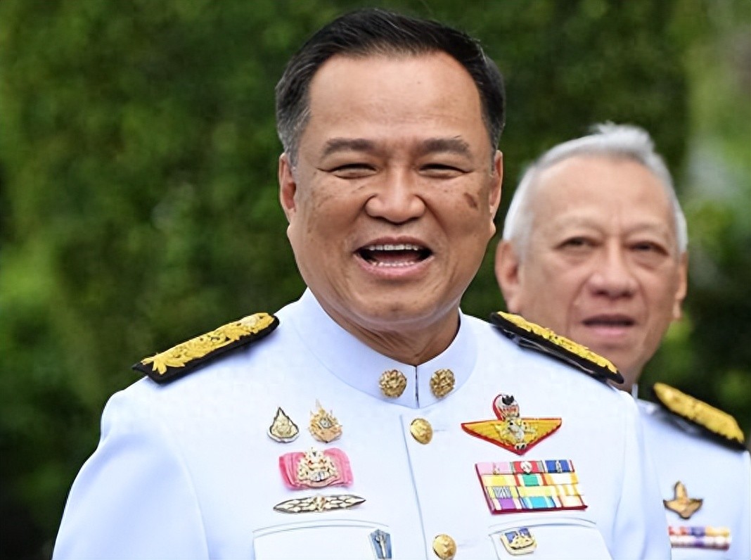 泰柬边境冲突_泰国_泰国国王访华