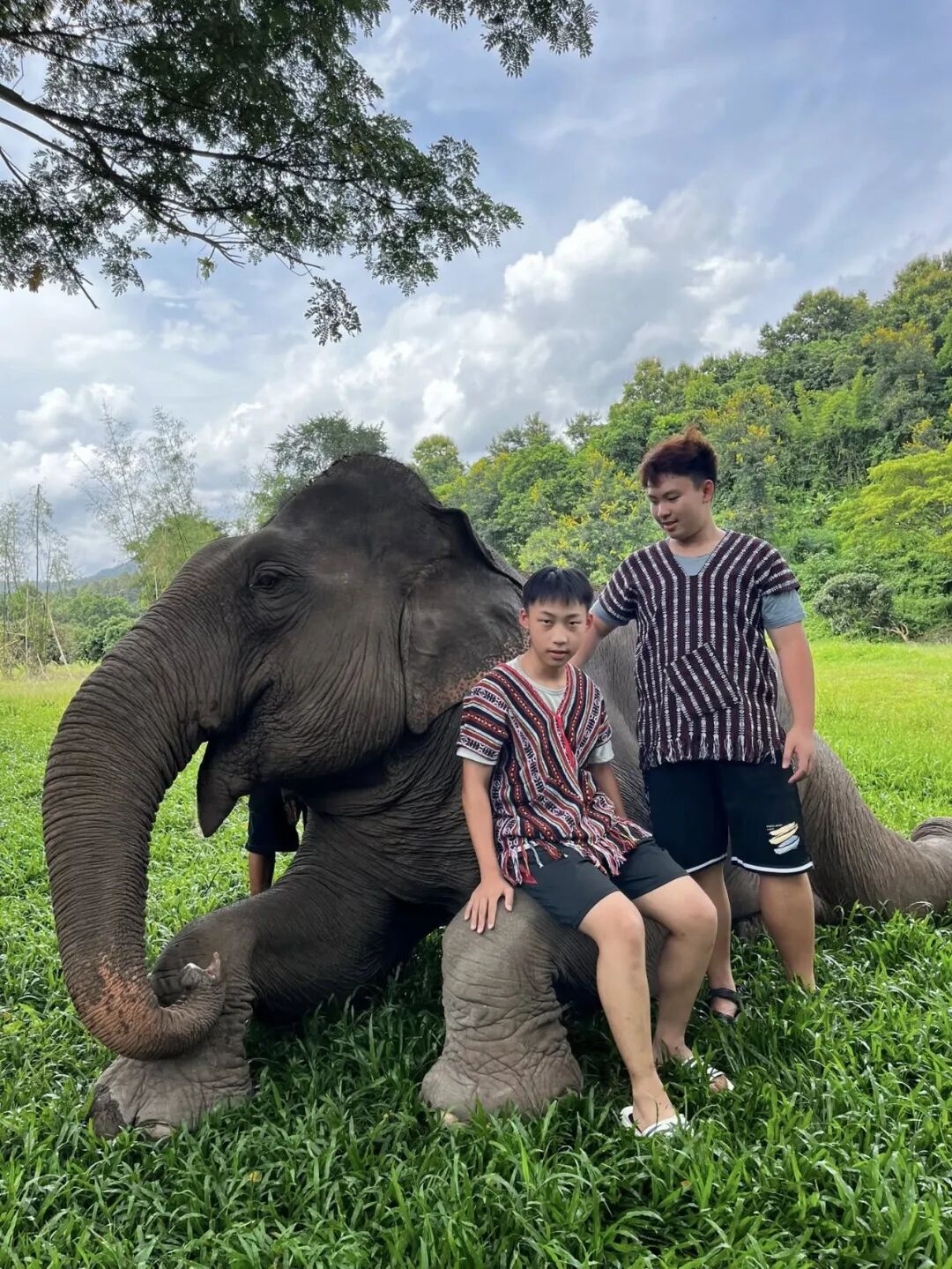 清迈户外英语亲子营活动_清迈亲子户外探险营_清迈