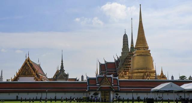 泰国旅游哀悼期限制_诗丽吉王太后纪念展预约_泰国旅游