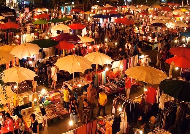 泰国中国零食_泰国榴莲价格歧视_中国游客泰国购物体验