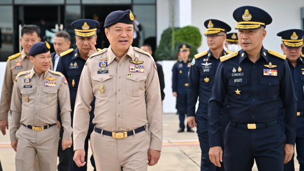 泰国总理清迈督办毒品案件_清迈_泰国非法办证腐败调查