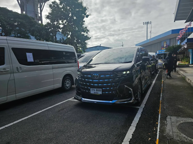 泰国总理清迈督办毒品案件_清迈_泰国非法办证腐败调查