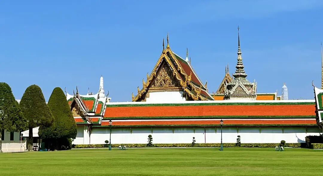 曼谷旅游选择_通过贬低他人抬高自己_曼谷