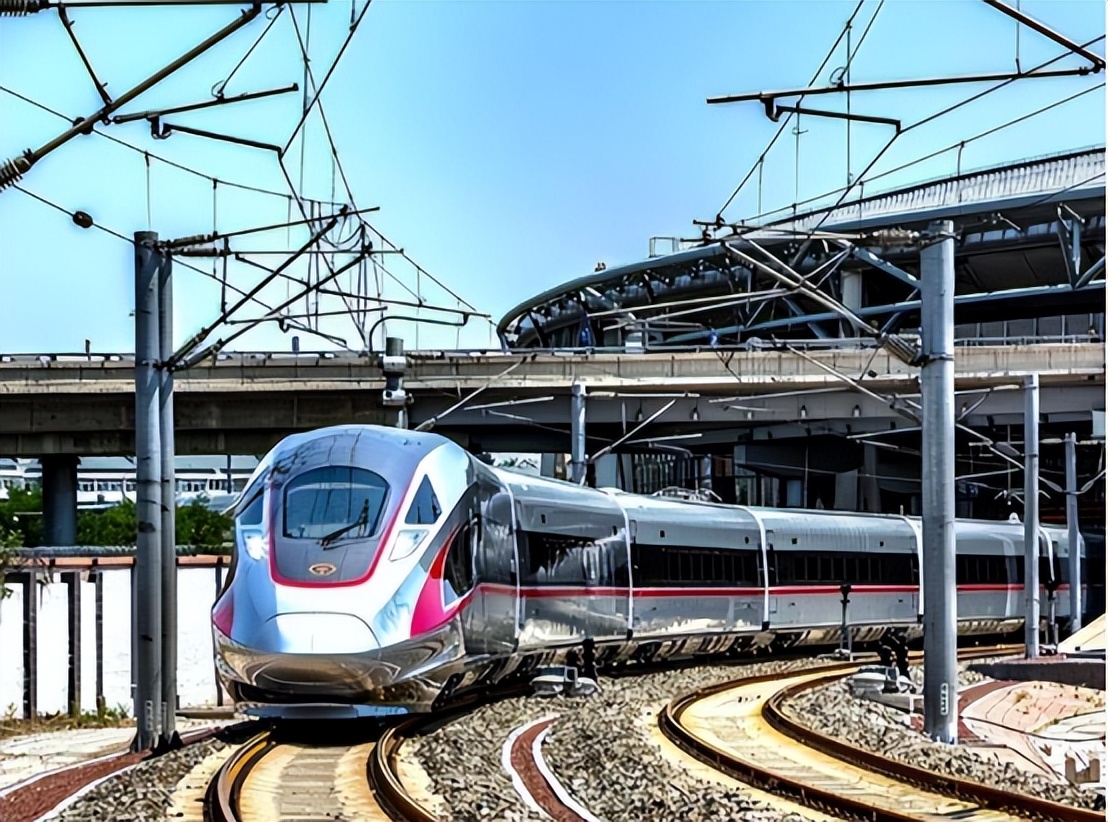 泰国中国超市_泰国国王访华深层逻辑_泰国经济困局与中国合作