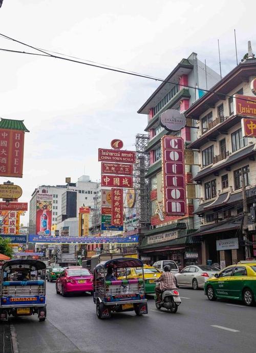 曼谷2000元月租公寓_泰国生活成本体验_曼谷