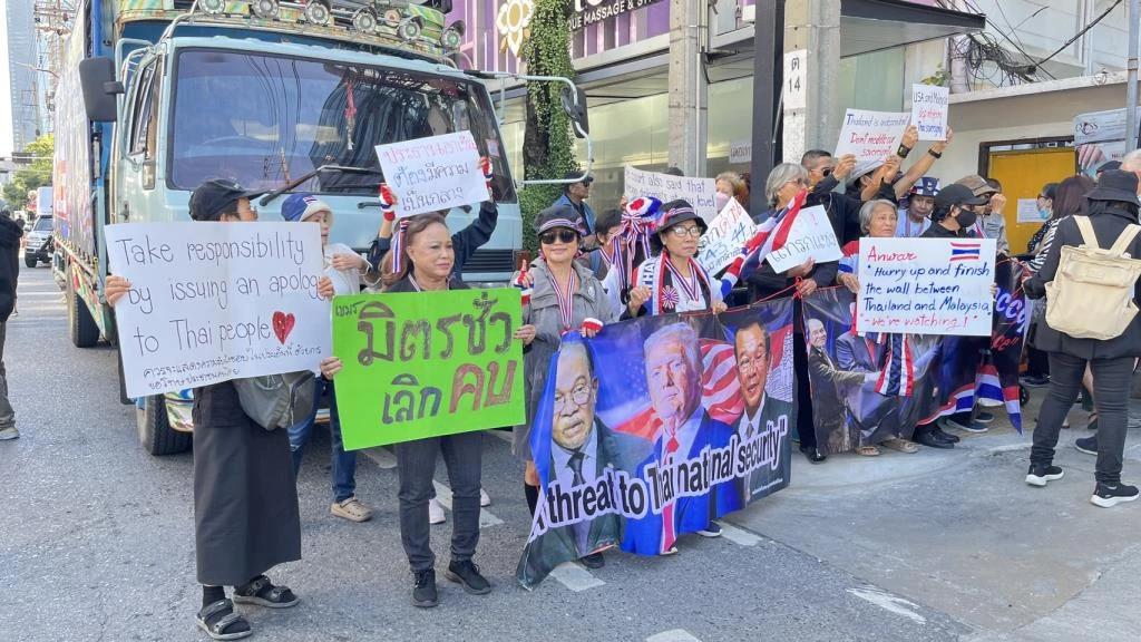 泰国_泰国反对外国干预_泰国红衫军集会